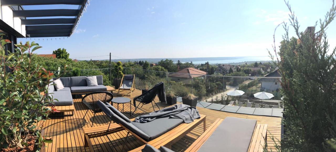 Skyline Resort Balatonalmadi Exterior photo